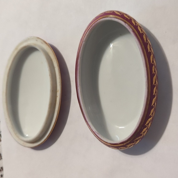 Limoges France trinket box oval - Picture 5 of 10